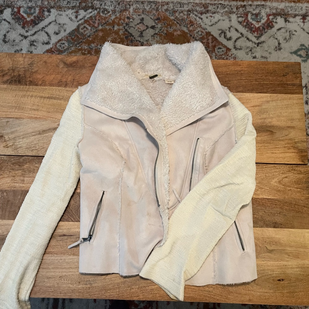 Miss Me Cream fur and sweater jacket in great condition